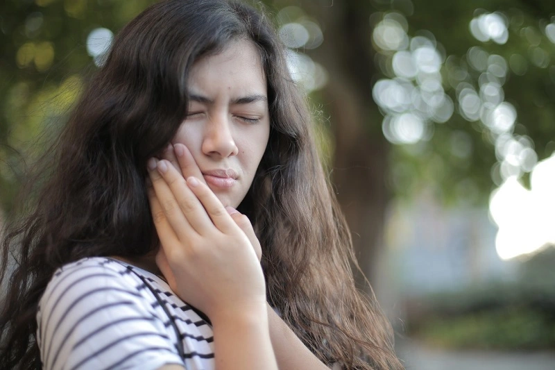 https://htowndental.com/wp-content/uploads/2025/08/HTown-Dental-Dental-Emergency.webp